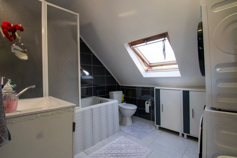 Energiezuinige B instapwoning met 3 slaapkamers te Gent — foto 18