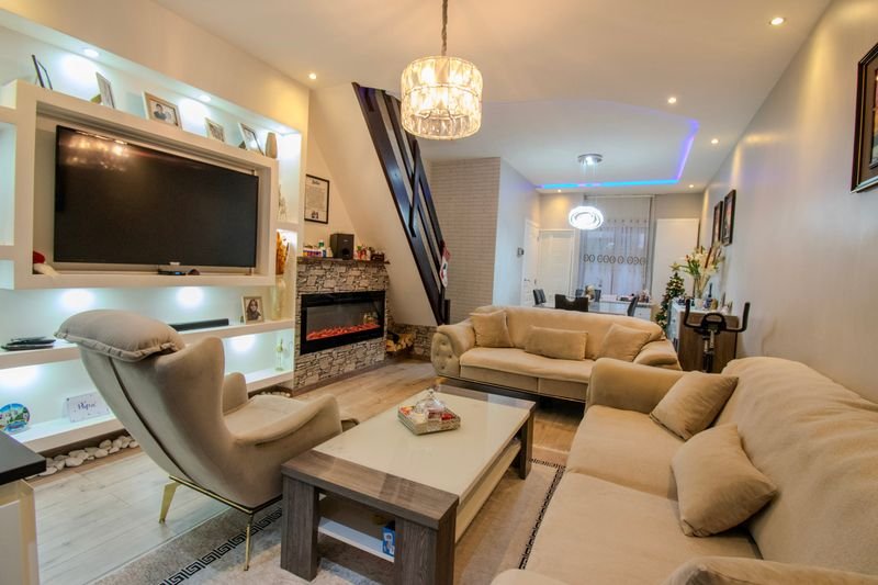 Totaal gerenoveerde en instapklare energiezuinige woning — foto 8