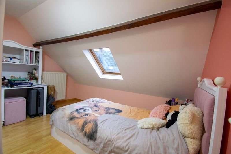 Totaal gerenoveerde en instapklare energiezuinige woning — foto 16