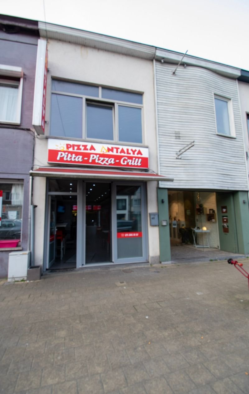 Woning met ingerichte horecazaak en duplex
